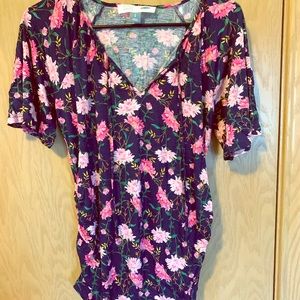 Old Navy floral maternity t-shirt